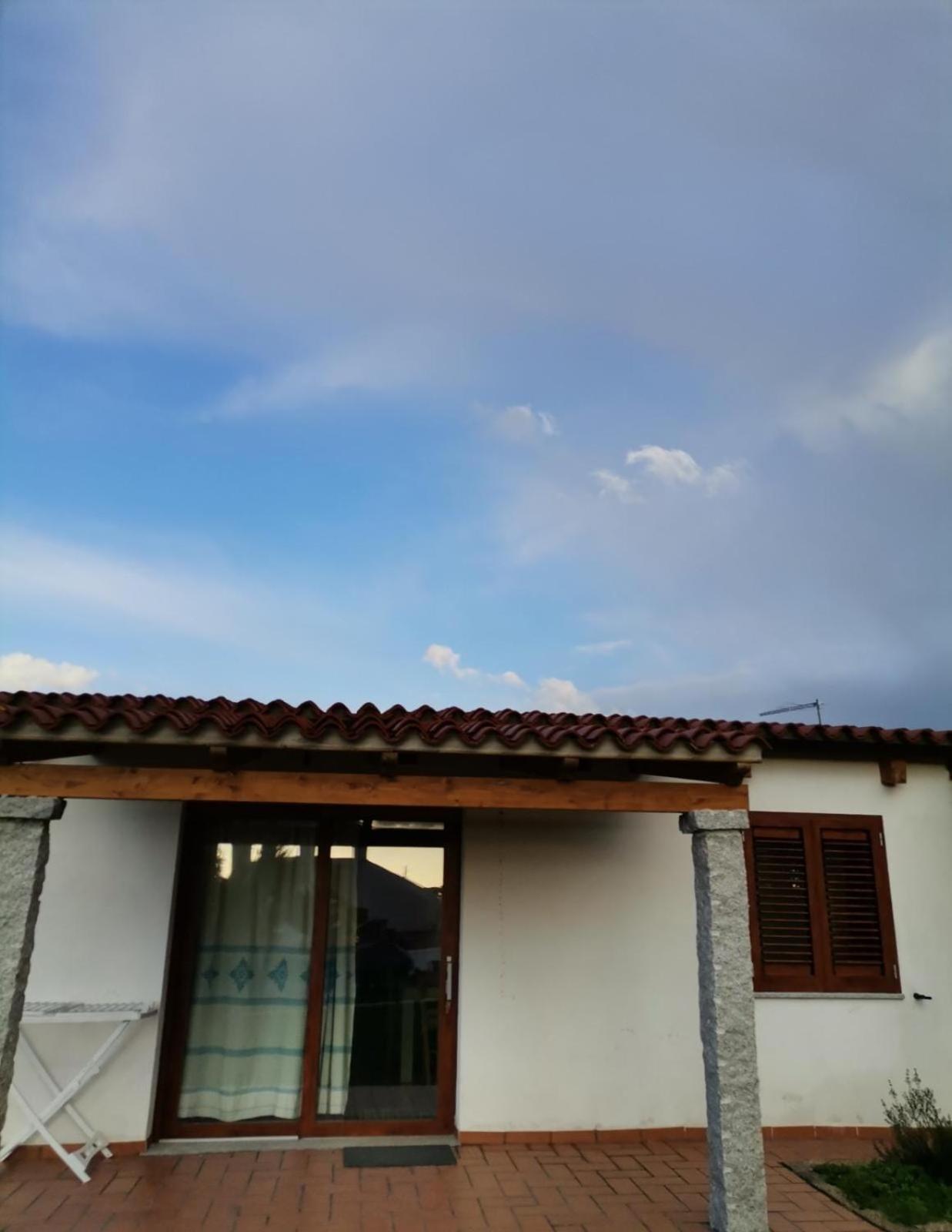 Agriturismo B&B Domo De Resteblas Berchidda Ngoại thất bức ảnh