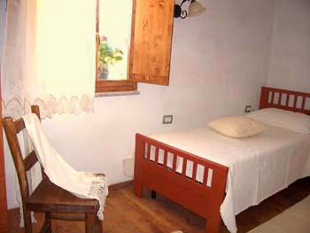 Agriturismo B&B Domo De Resteblas Berchidda Ngoại thất bức ảnh